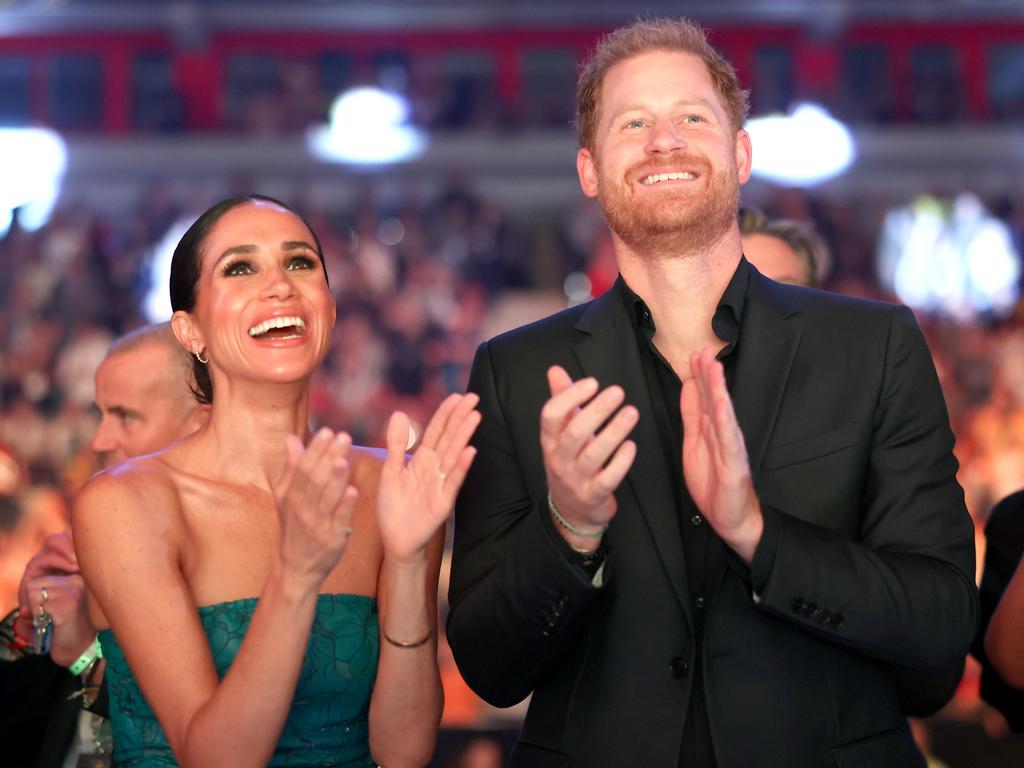 Mystery behind Meghan Markle’s new silent approach with Prince Harry