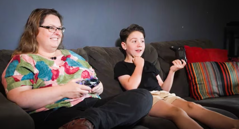 Parents getting involved in gaming can help keep kids safe online, report says