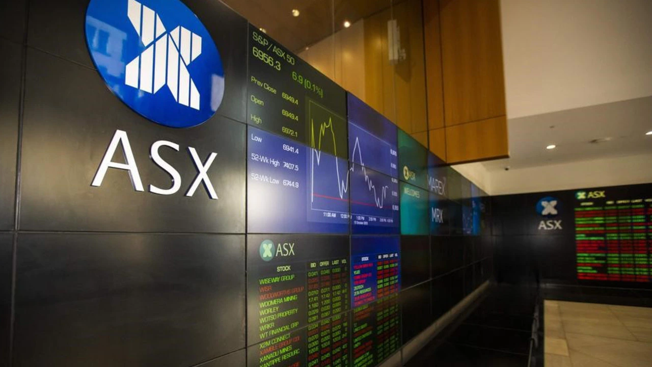 ASX200 ends the week lower on China woes, iron ore fall