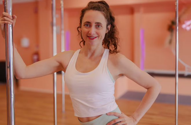 Pole-dancing fitness instructor brings the full-body workout to her home town of Naracoorte