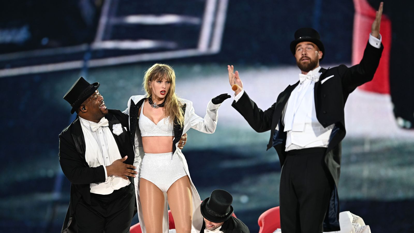Travis Kelce reveals whose idea it was for him to join Taylor Swift on stage